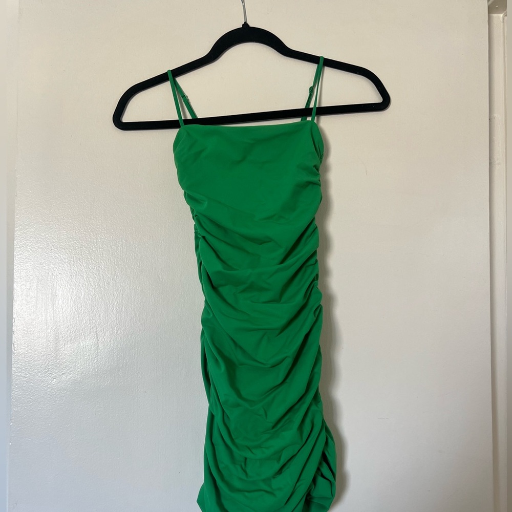 Babaton contour ruched dress